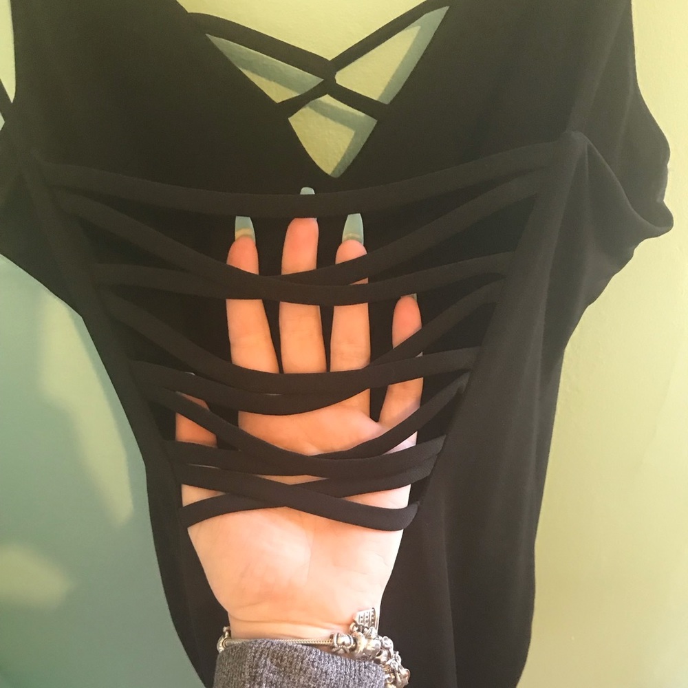 M Dress! 💜 - Picture 3 of 3
